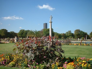 Luxembourg gardens with Montparnasse Tower