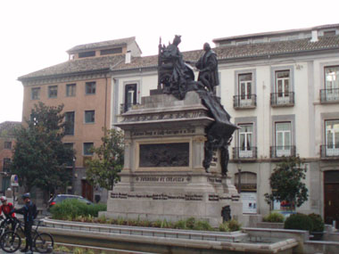 Square of Isabel la Católica