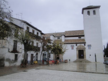 Little square of San Miguel Bajo