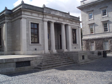 Nike's temple in Trinity College