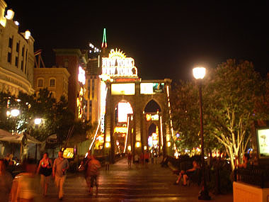 Brooklyn Bridge replica