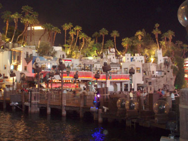 Pueblo pirata en el Treasure Island