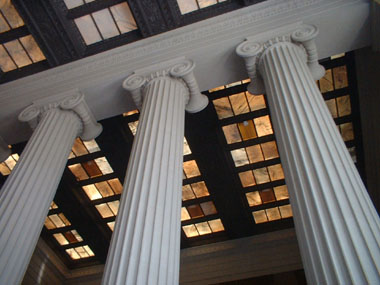 Lincoln memorial's ceiling