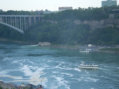 Puente-frontera con EEUU